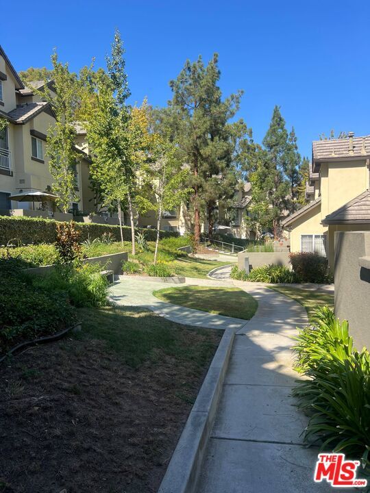 Building Photo - 4600 Don Lorenzo Dr