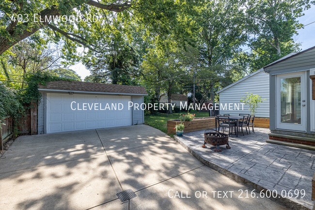 Building Photo - 403 Elmwood Rd