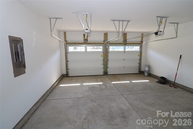 Building Photo - 11171 Argosy Dr