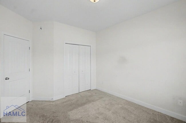 Building Photo - 364 Abode Ave