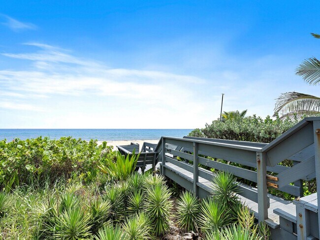 Building Photo - 11545 Old Ocean Blvd