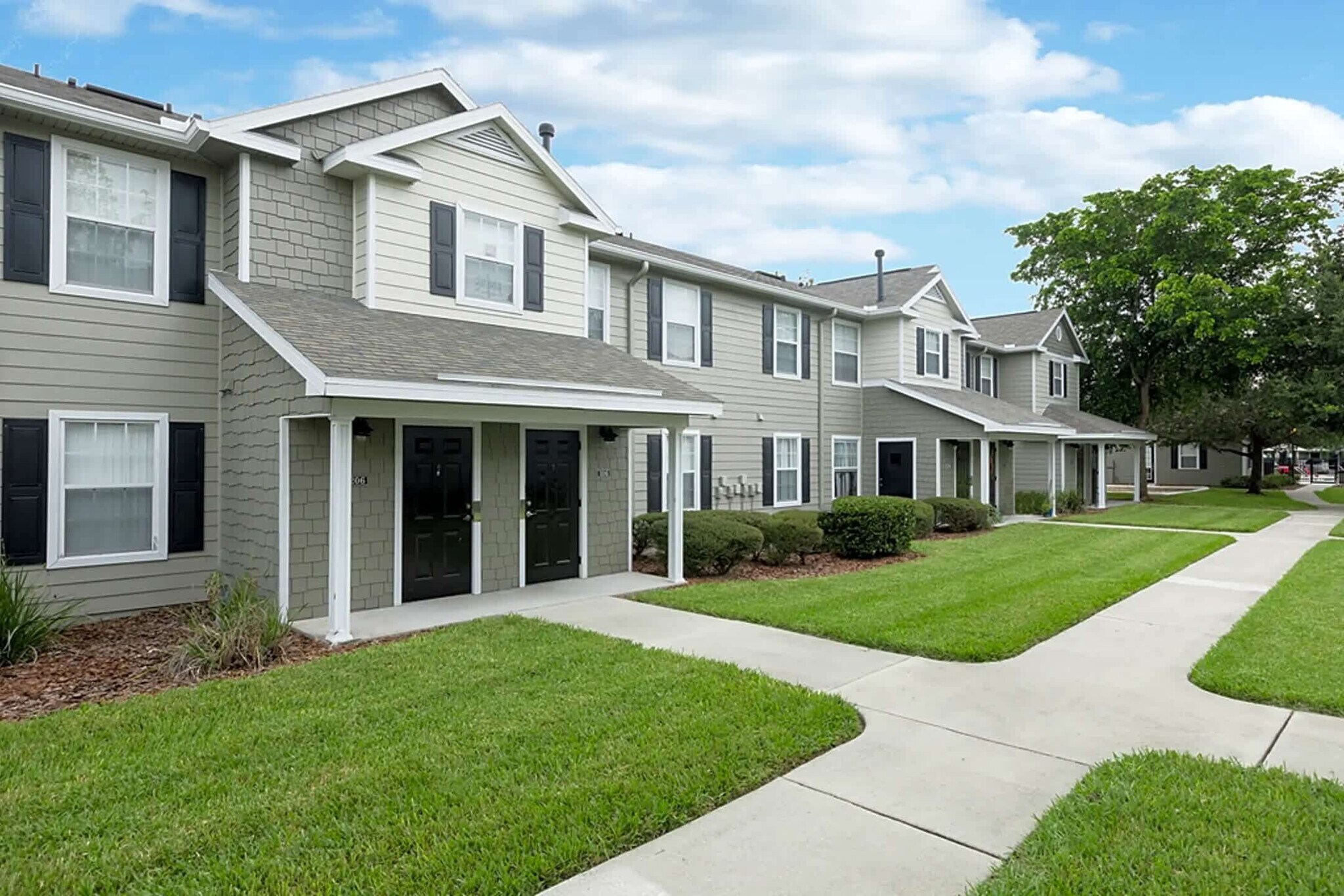 Building Photo - Peninsula at Port Charlotte