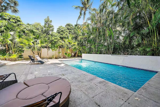 Building Photo - 4110 Washington Rd