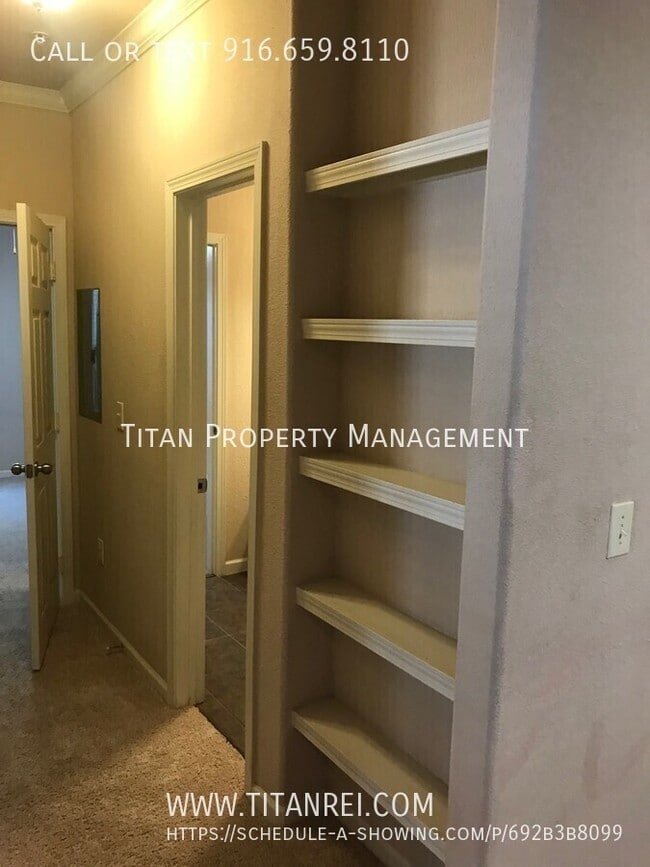 Building Photo - 8434 Walerga Rd