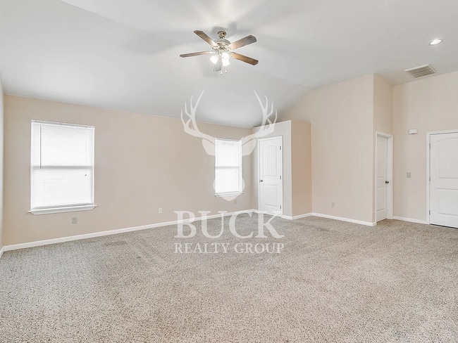 Building Photo - 1201 Stansell Dr