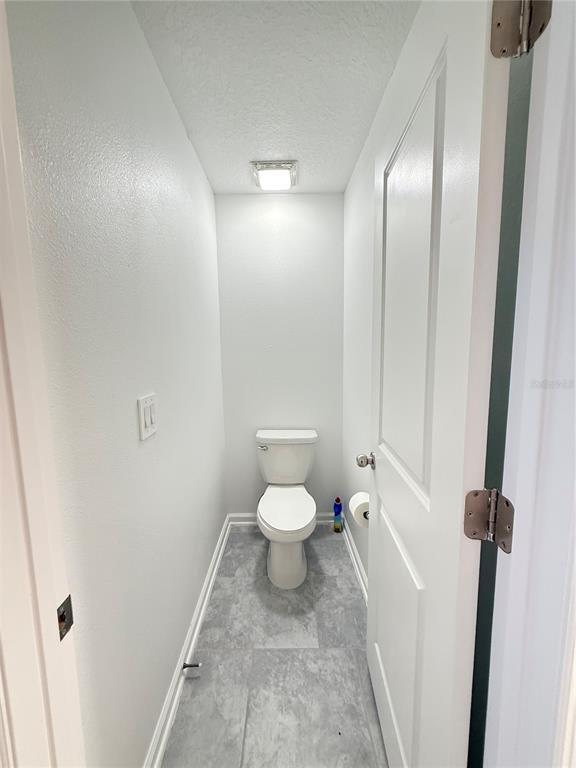 Building Photo - 425 Sandbar Ln