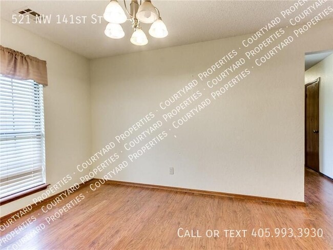 Building Photo - 521 NW 141st St