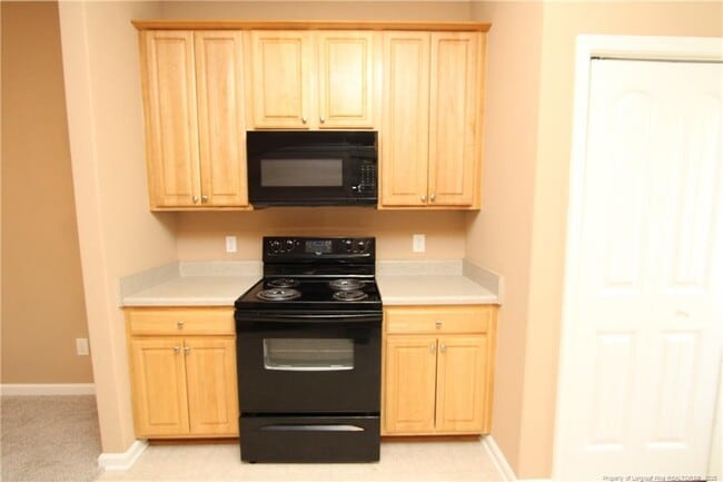 Building Photo - 3921 Volkswalk Pl