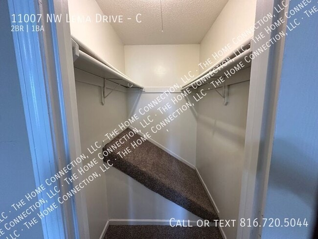 Building Photo - 11007 NW Lema Dr