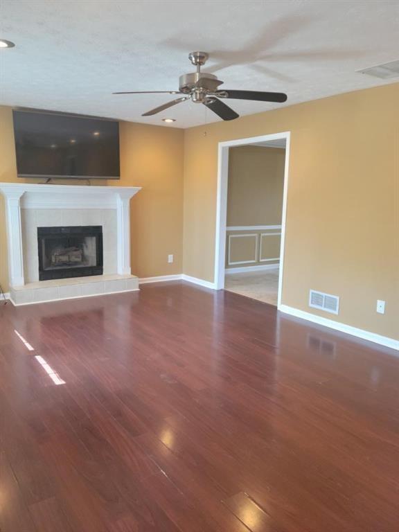 Building Photo - 2777 Green Estates Dr