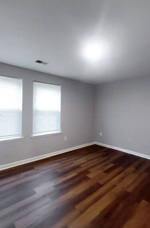 Building Photo - 942 N 42nd St