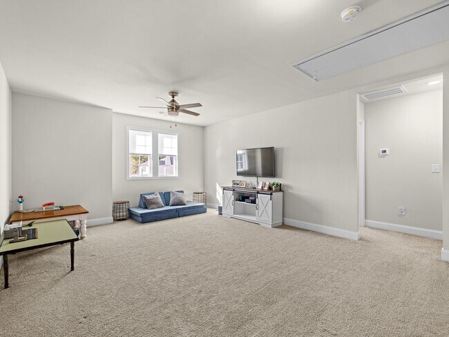 Building Photo - Mimosa Bay Beauty