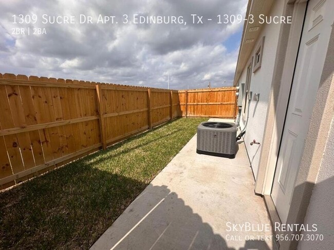 Building Photo - 1309 W Sucre Dr