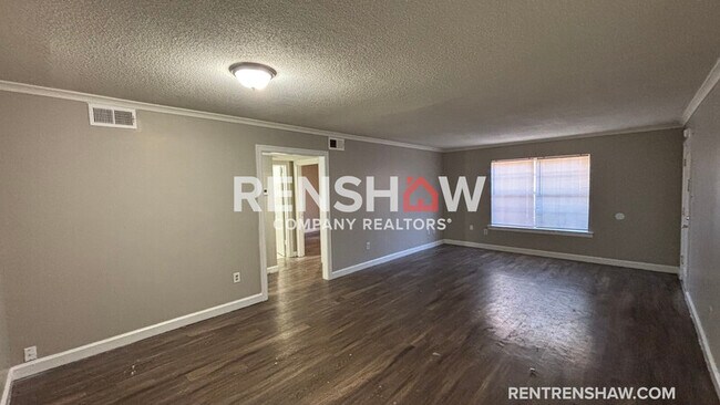 Building Photo - 3247 13 Colony Mall