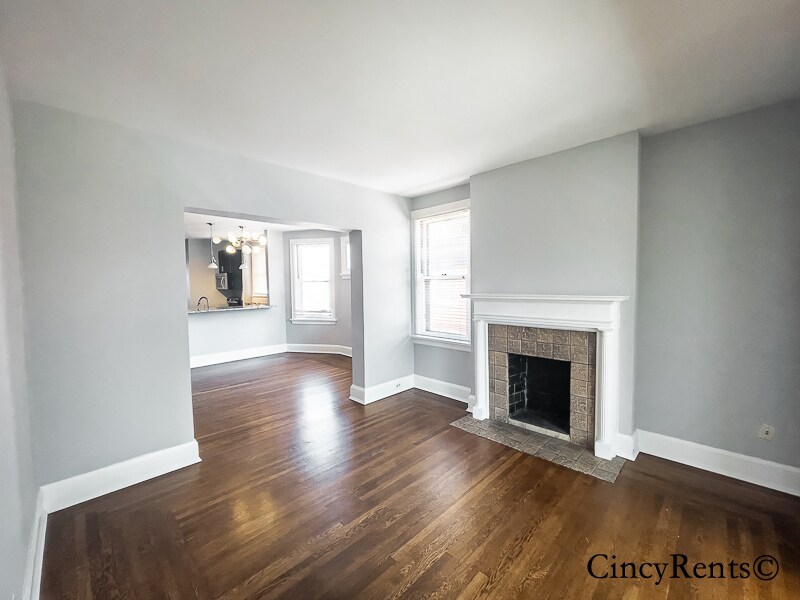 Building Photo - 2642 Madison Rd