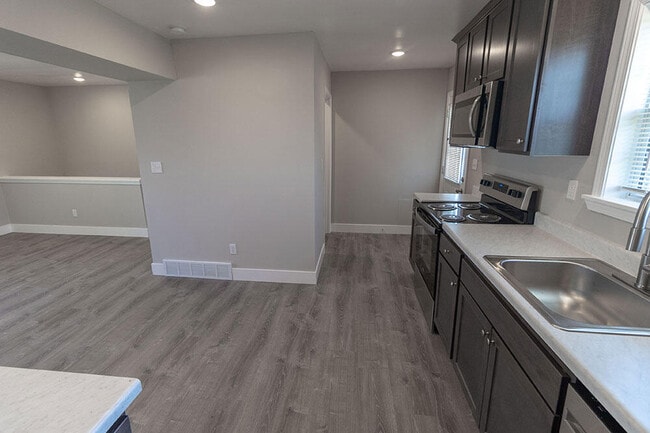 Building Photo - 3700 Greeley Dr