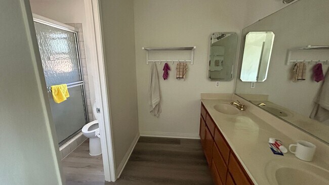 Building Photo - Beautiful 3 Bedroom Home in Moreno Valley