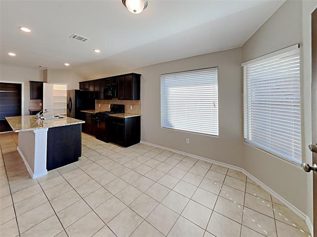Building Photo - 7948 Mosspark Ln