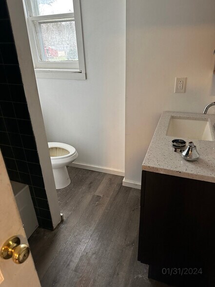 Building Photo - 12045 New Buffalo Rd