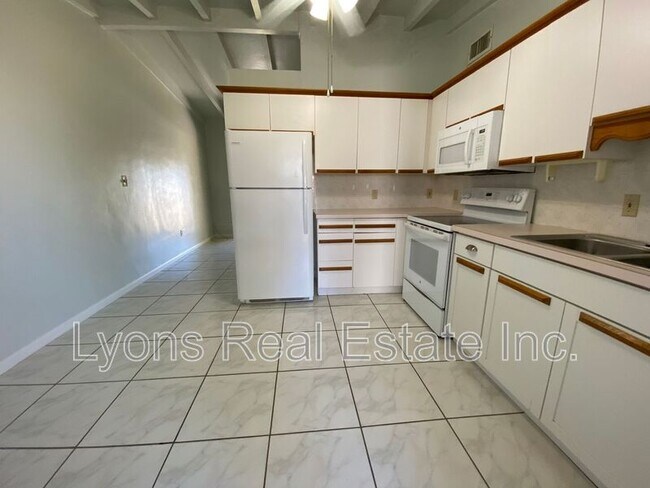 Building Photo - 394 N Spring Lake Blvd NW