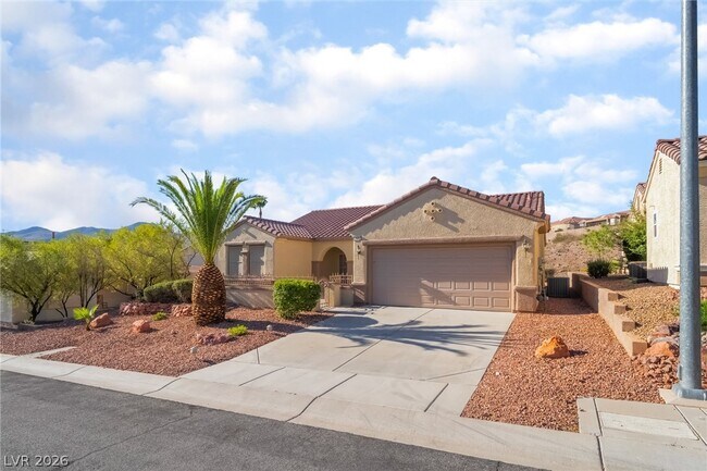 Building Photo - 2571 Thatcher Ave