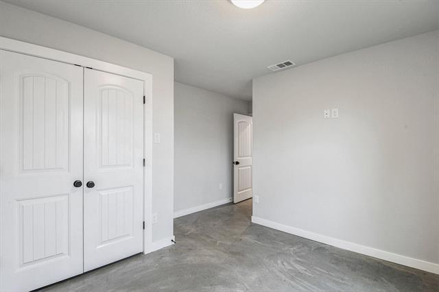 Building Photo - 2223 Comet Trail