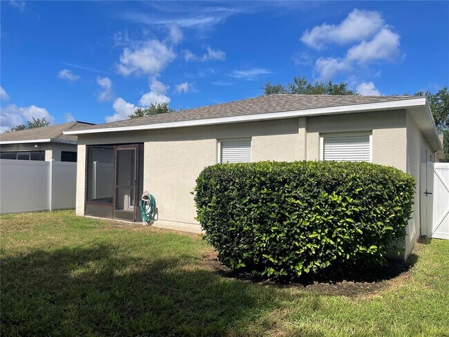Building Photo - 7714 Carriage Pointe Dr