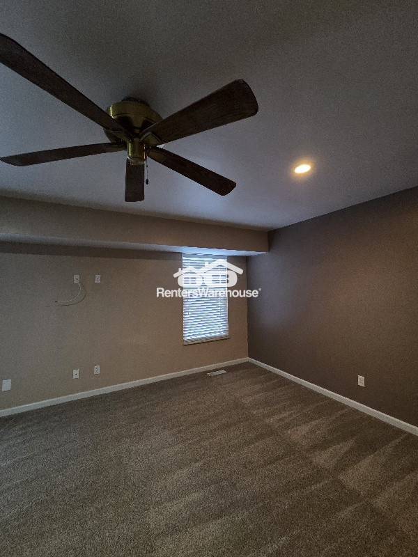 Building Photo - 74 Breezeview Dr