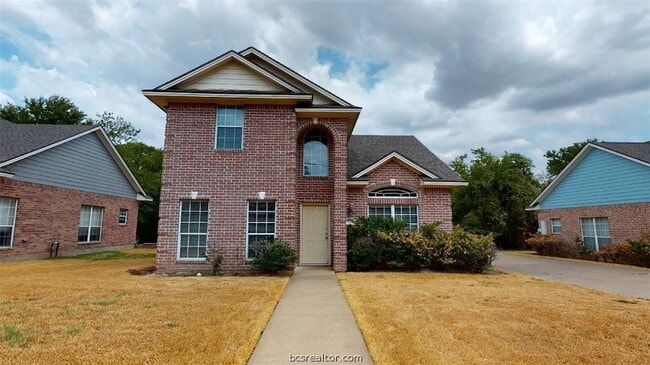 Building Photo - 1621 Park Pl