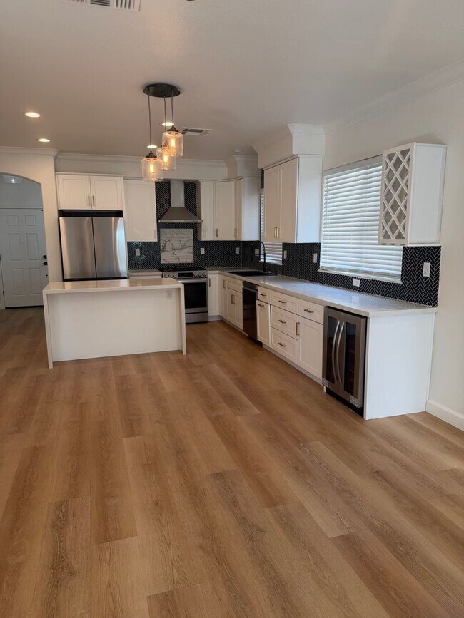 Building Photo - 4 Bedroom Home in Gated Community in Crocker Ranch with Downstairs Bedroom and Bathroom