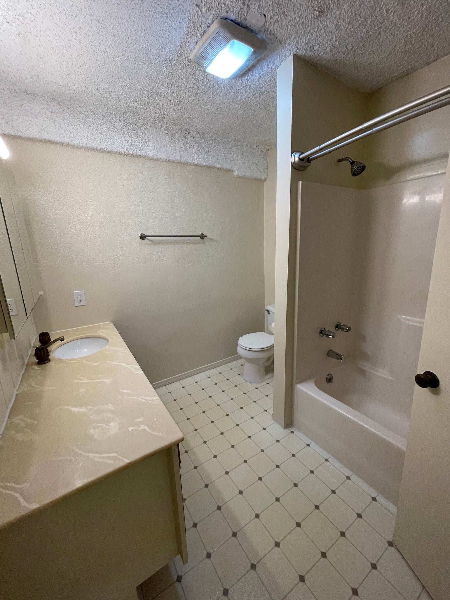 Bathroom Entry - 11324 Biona Dr