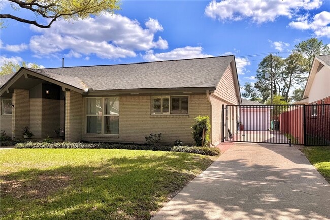 Building Photo - 5523 Cheena Dr