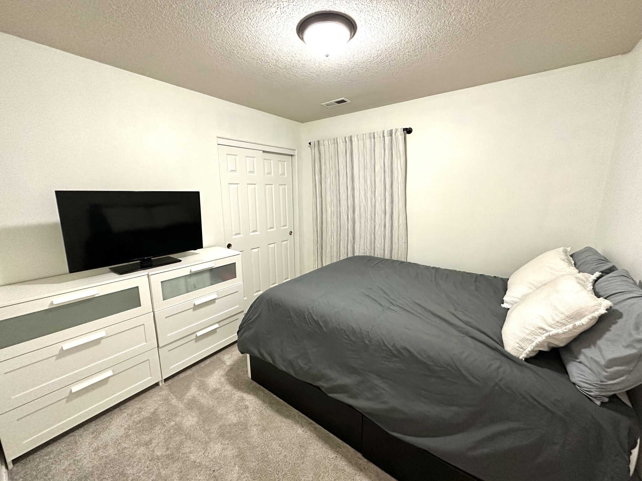 Bedroom - 13636 Duane St