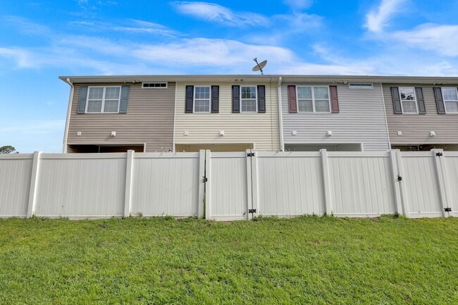 Building Photo - 502 Oyster Rock Ln
