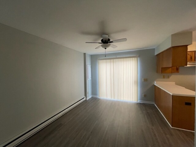 Building Photo - 534 S College Dr