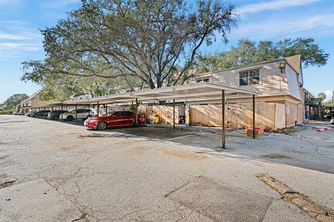 Building Photo - 5204 Arboles Dr