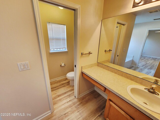 Building Photo - 6504 Crimson Leaf Ln