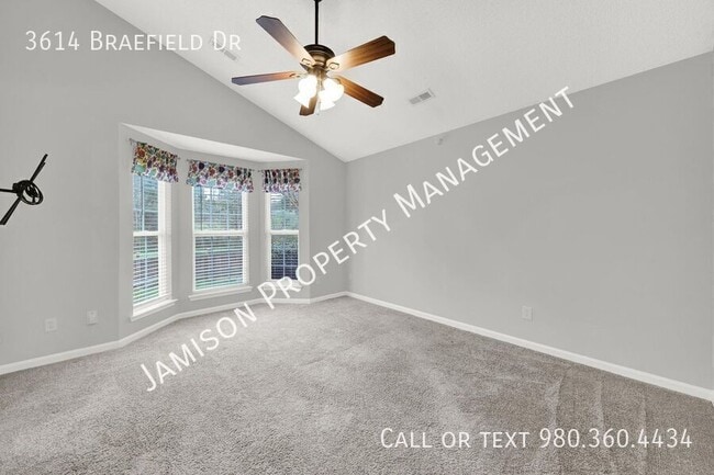 Building Photo - 3614 Braefield Dr