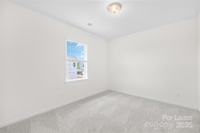 Building Photo - 9008 Catboat St