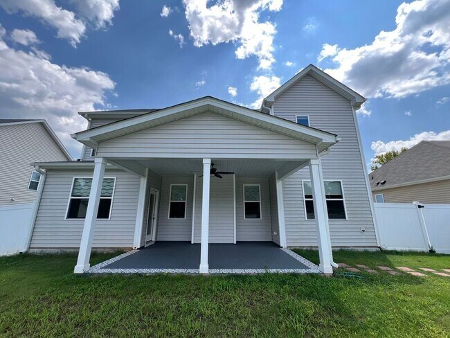 Building Photo - 120 Alta Crst Ln