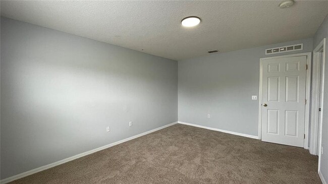 Building Photo - 205 Jocelyn Dr