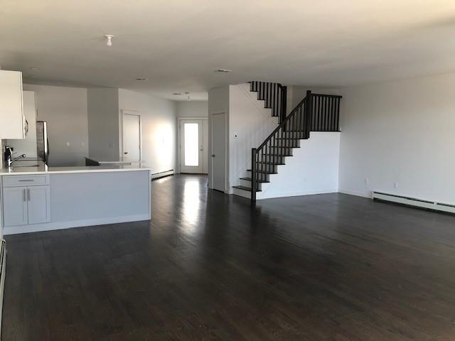 Building Photo - 262 Tamerisk Ln