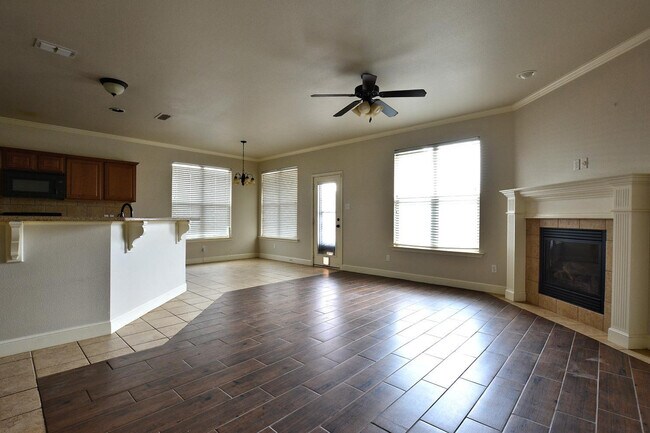 Building Photo - 2623 112th St