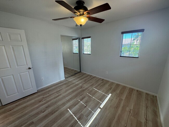 Building Photo - Charming 3 Bedroom, 3 Bathroom, 2-Story Ho...