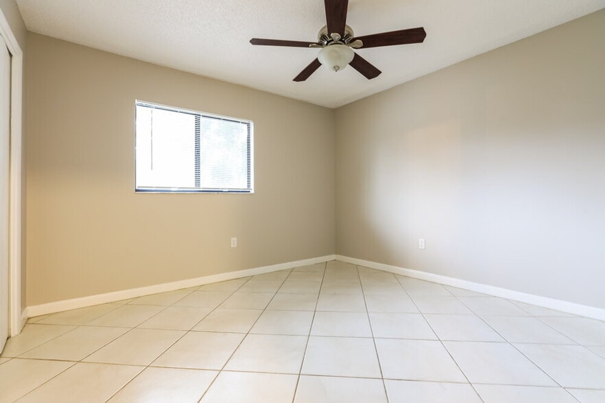 Building Photo - 2473 Guthrie Cir