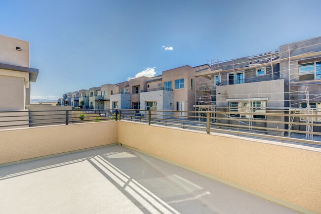 Building Photo - 1533 Melodic Lark Dr