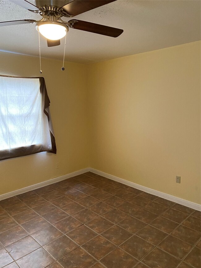 Building Photo - 14516 Woodforest Blvd