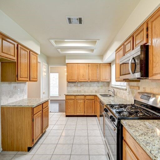 Building Photo - 14222 Heather Falls Way