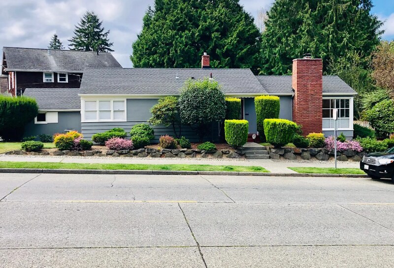 Building Photo - 4705 SW Wildwood Pl