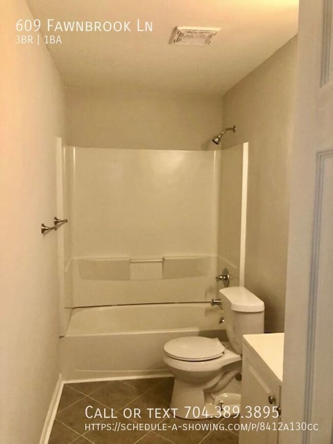 Building Photo - 609 Fawnbrook Ln